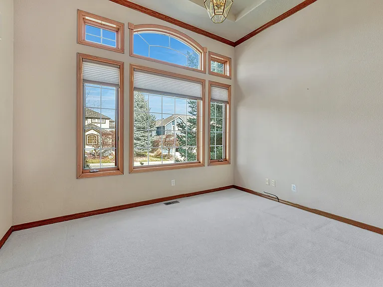 8406 Green Island Cir — Photo 14