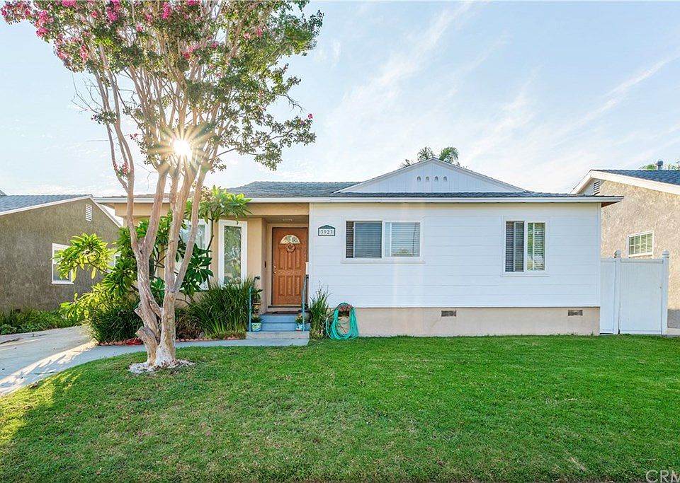 1st image of 3923 Conquista Ave