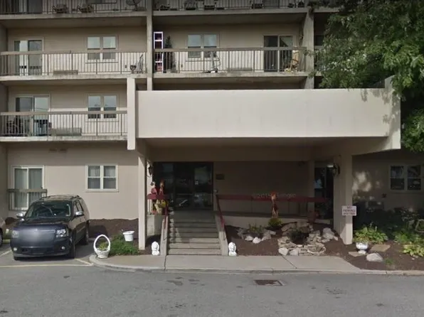 620 W Pike St, Clarksburg, WV 26301