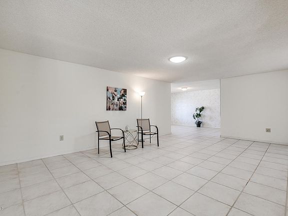 5th image of 12518 W Butterfield Dr