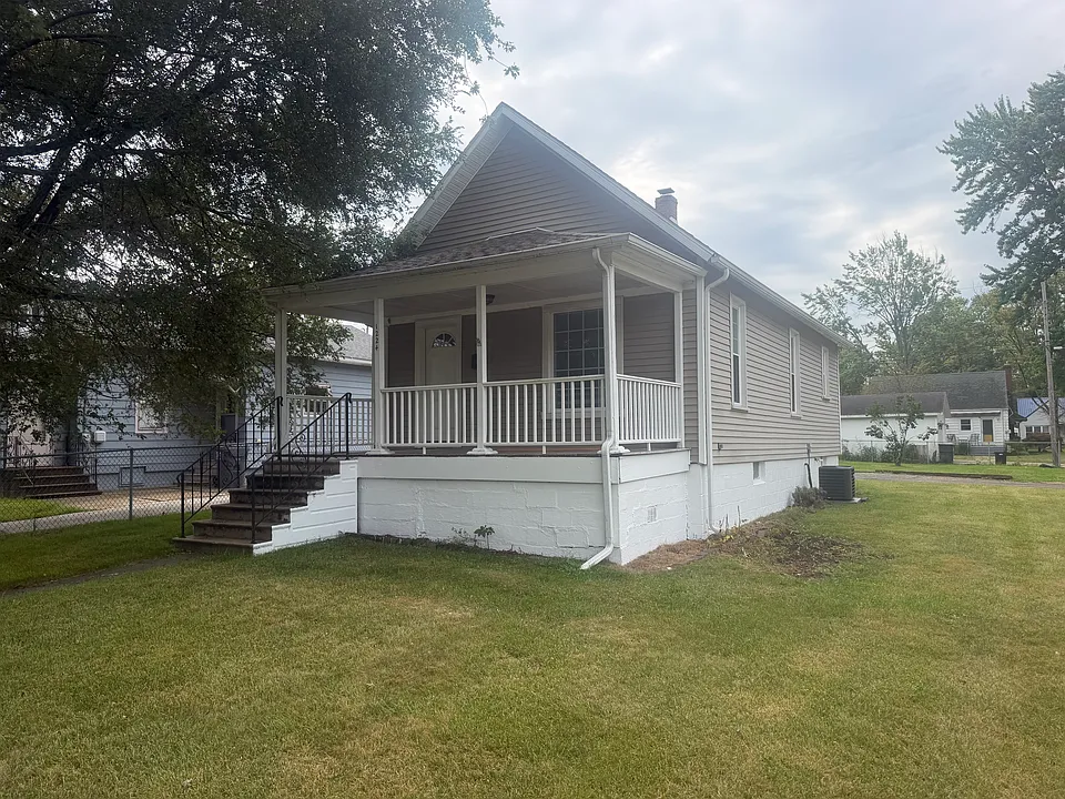 1224 Marion Ave
