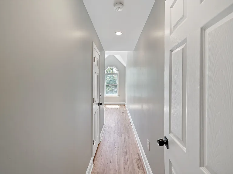 Bedroom 3 (primary)