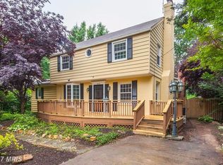 6639 Osborn St, Falls Church, VA 22046