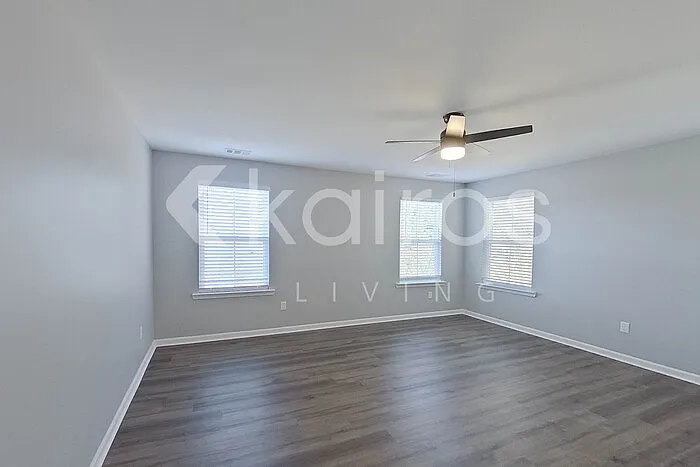 140 Western Red Cedar Dr — Photo 23