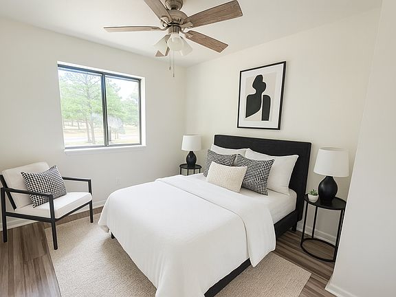 5th image of 200 River Oaks Dr #109