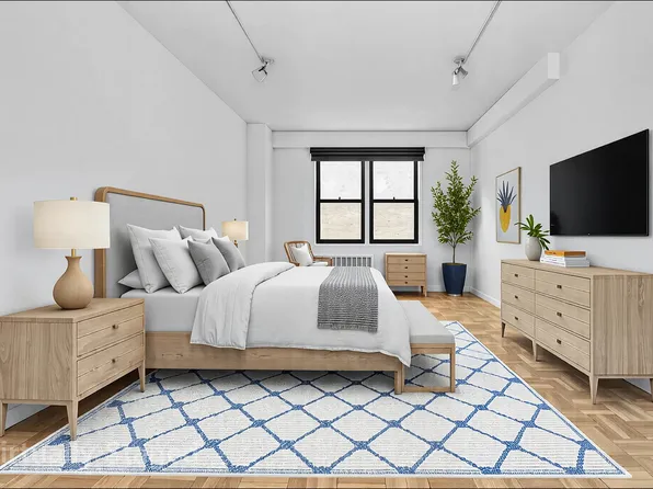 220 East 54th Street image 2 of 15