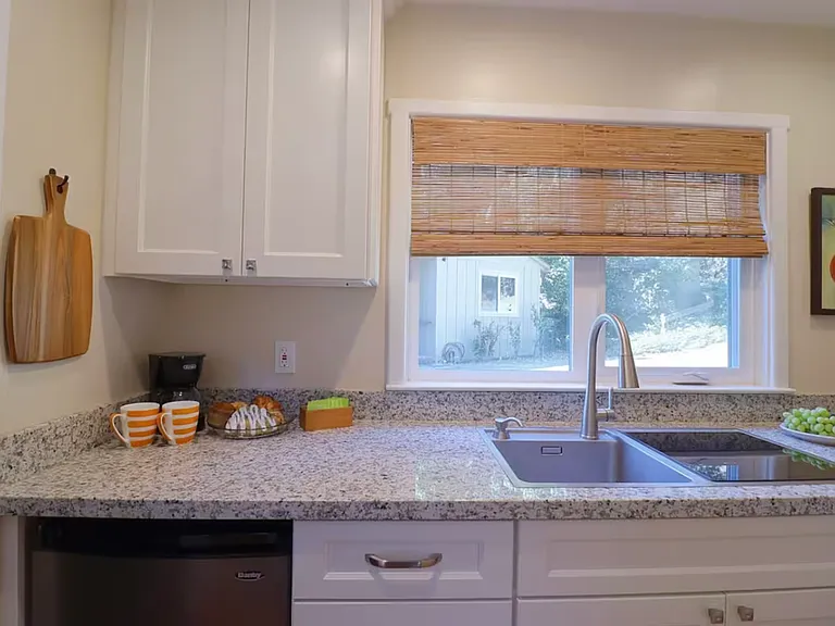 1596 Ronne Dr #1 — Photo 14