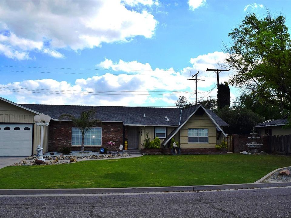 1st image of 295 E Magnolia Ave