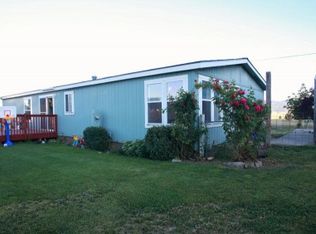 8449 N Rock Pillar Rd, Hauser, ID 83854