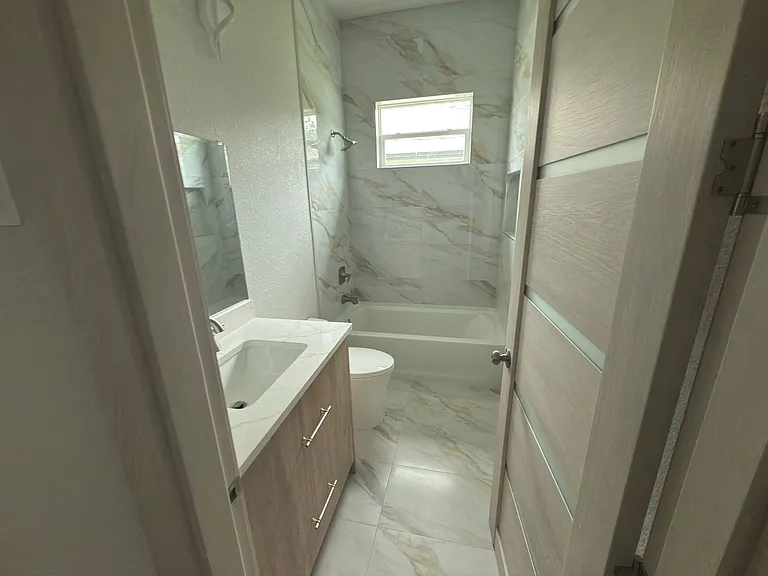 5150 Jessamine Ave — Photo 22