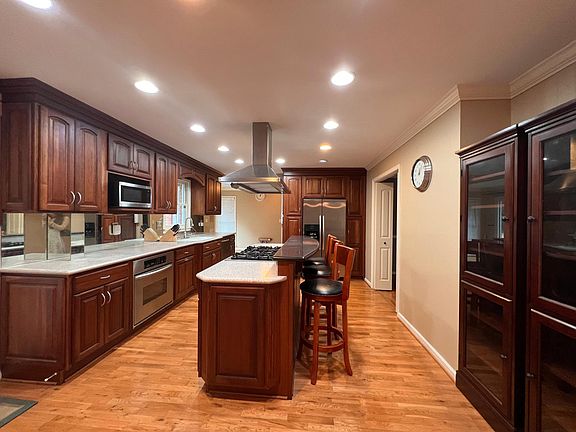 5th image of 3772 N Whippoorwill Dr