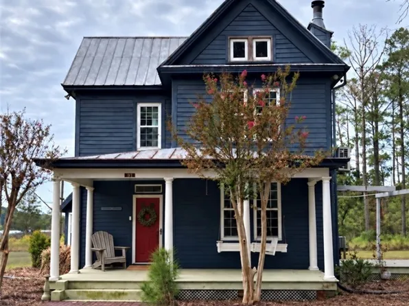 102 Smiths Railway Ln, Susan, VA 23163