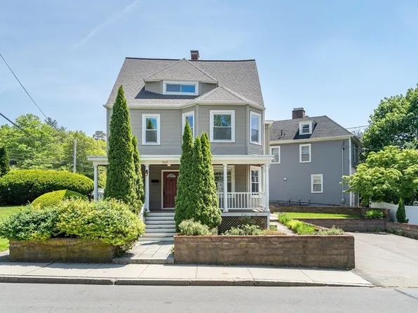 369 Bacon St, Waltham, MA 02451