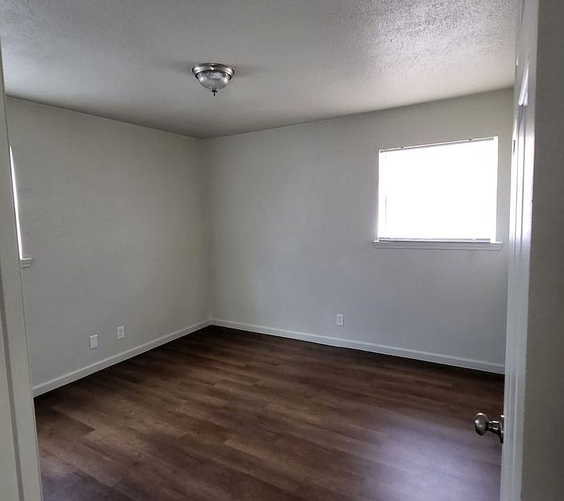 THE OAK APARTMENT 1910 Mosher Dr Enid OK Zillow