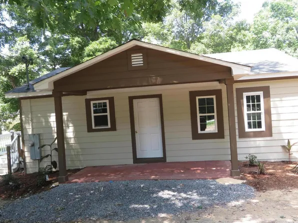 24 Mae Turners Dr, Siler City, NC 27252