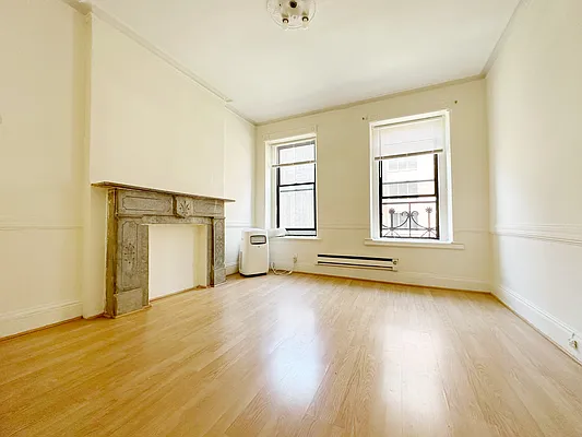 Rented by Compass | media 6