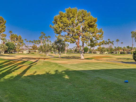 5th image of 517 Desert Lakes Dr E