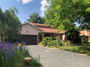 828 Gettysburg Ct, Indianapolis, IN 46217