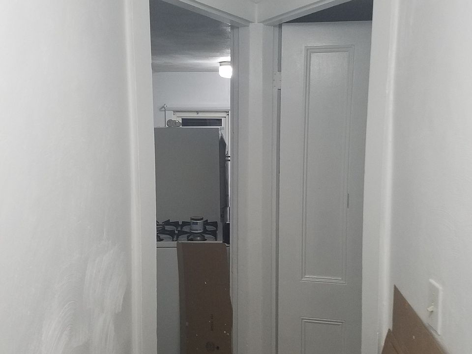 1st image of 37 Flora Street # Fl 3rd