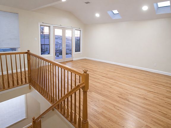 3rd image of 132 Logan Ave