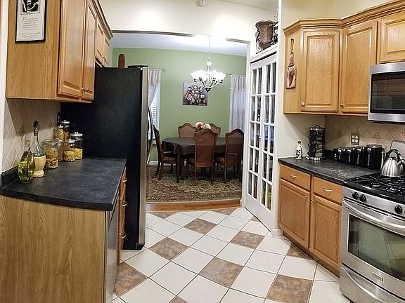 1st FL. Kitchen