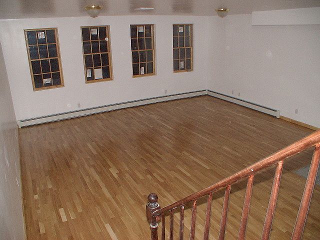 2nd image of 330 Plymouth St #2