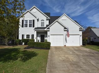 1136 Land Grant Rd, Charlotte, NC 28217