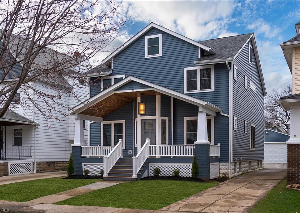 1st image of 1551 Rosewood Ave