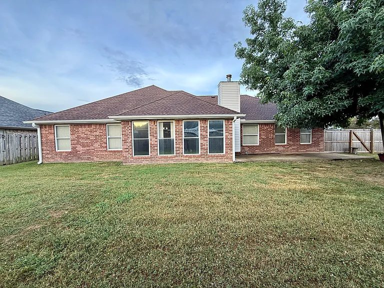 510 College Pl — Photo 40