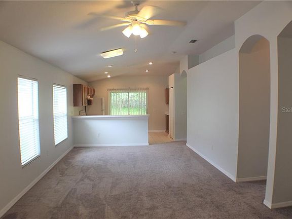 4th image of 18156 Canal Pointe St