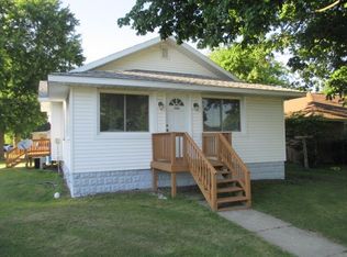 808 Illinois St, Walkerton, IN
