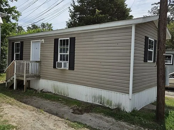 111 Rivermont Dr Trailer 4, Newport News, VA 23601