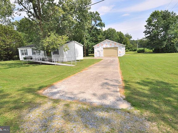 3rd image of 2344 Klej Grange Rd