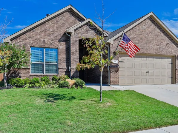 705 Canyon Lake Ct, Cleburne, TX 76033