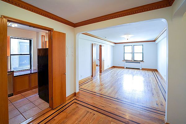 1st image of 304 E 12th St #5G