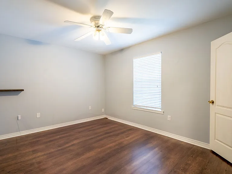 2823 Lake Silver Rd — Photo 33