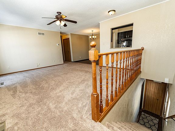 4th image of 101 Conner Cir SW