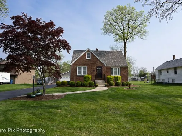 766 196th St, Chicago Heights, IL 60411