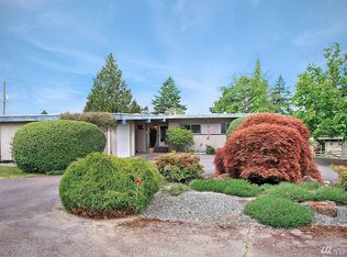 15685 20th Ave SW, Burien, WA 98166