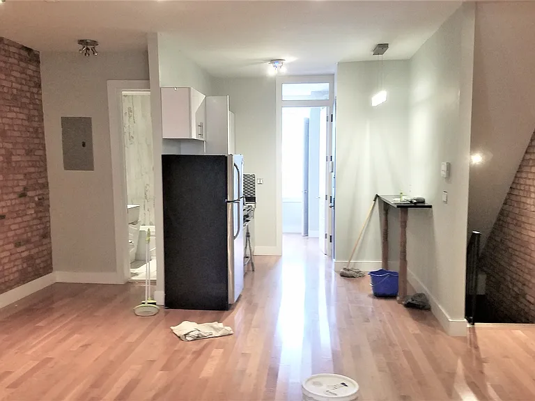 385 Himrod St #1 — Photo 1