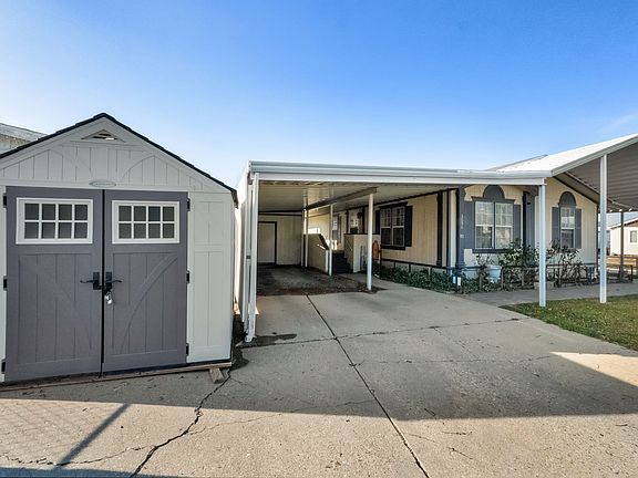 3rd image of 3696 S Gold Ridge Dr