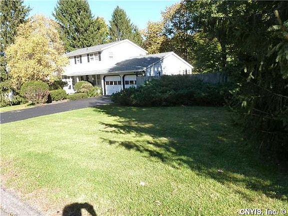 2nd image of 117 Terrytown Heights Dr