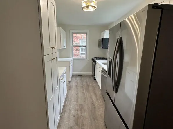 1115 42nd St NE, Washington, DC 20019