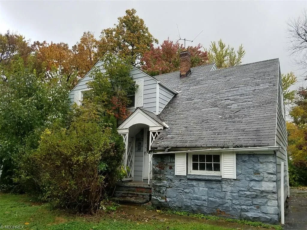19513 Shakerwood Rd photo 1