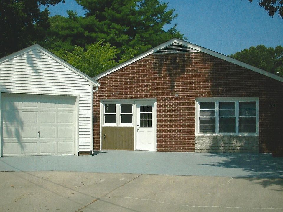 Side of House/ Garage