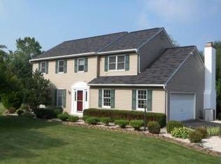 113 Evergreen Dr, Downingtown, PA 19335