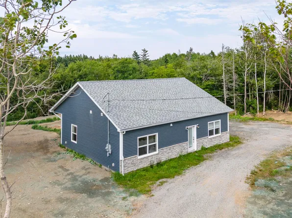 45 Mackessey Dr, Cape Breton, NS B1N 3J7