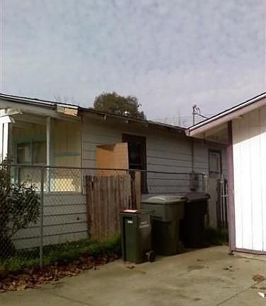 3rd image of 4755 15th Ave