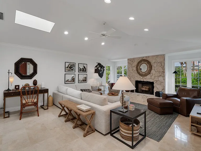 2280 Silver Sands Ct — Photo 5