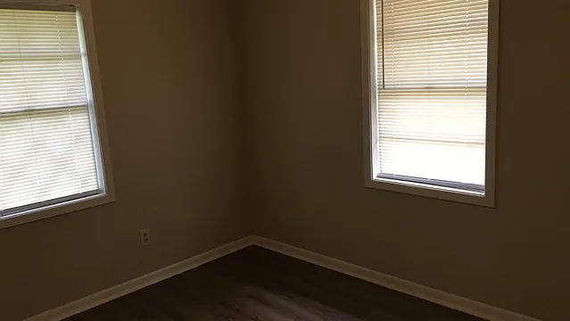 208 Tennessee St — Photo 20